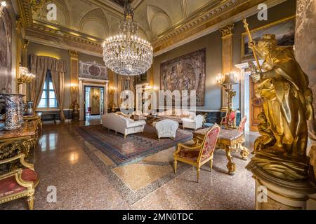 Italien, Ligurien, Genua, Rolli-Palast, der von der UNESCO zum Weltkulturerbe erklärt wurde, der 1567 erbaute palazzo Interiano Pallavicino, das Wohnzimmer auf der zweiten noblen Etage Stockfoto