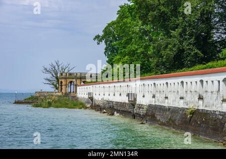 Uferpromenade am Bodensee, Friedrichshafen, Baden-Württemberg, Deutschland, Europa. Stockfoto