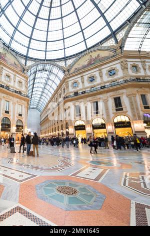 Italien, Mailand, die Galleria Vittorio Emanuele II, eines der weltweit ältesten Einkaufszentren. Stockfoto