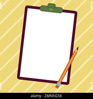 Papierbogen mit Text auf hellem farbigem Hintergrund. Bleistift zeichnet die Hauptbotschaft. Das Notebook enthält wichtige Informationen. Leerer Platz Für Stock Vektor