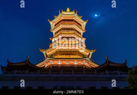 Xiamen Stadtpark bo YuanXingLin Pavillon bei Nacht Stockfoto