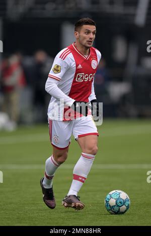 ROTTERDAM - Dusan Tadic von Ajax während des niederländischen Premier-League-Spiels zwischen sbv Excelsior und Ajax im Van Donge & De Roo Stadion am 29. Januar 2023 in Rotterdam, Niederlande. ANP GERRIT VAN KOLOLEN Stockfoto