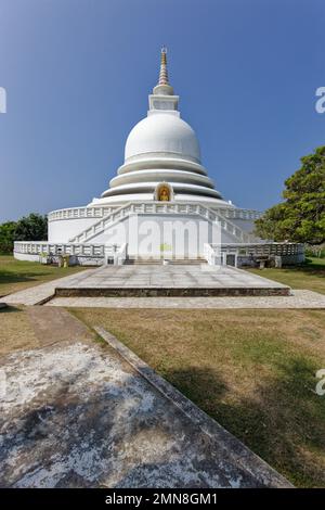 Landschaft der japanischen Friedenspagode in Rumassala, Unawatuna Sri Lanka Stockfoto