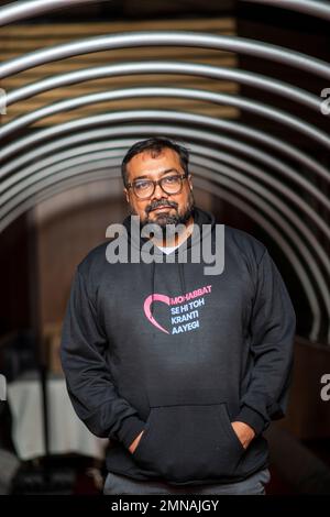 Neu-Delhi, Indien. 30. Januar 2023. Regisseur Anurag kashyap posiert während der Pressekonferenz zu seinem bevorstehenden Film „Fast Pyaar with DJ Mohabbat“ im Le Meridien Hotel in Neu-Delhi. (Foto: Pradeep Gaur/SOPA Images/Sipa USA) Guthaben: SIPA USA/Alamy Live News Stockfoto