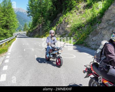 Kanton Graubünden, Schweiz: Berglandschaft des Umbrail-Passes. Stockfoto