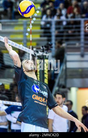 Palasport, Cisterna, Italien, 29. Januar 2023, Michele Baranowicz (Top Volley Cisterna) während Top Volley Cisterna vs Valsa Group Modena - Volleyball Stockfoto