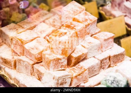 Türkischer Honig, Halva, kandierte Früchte Stockfoto