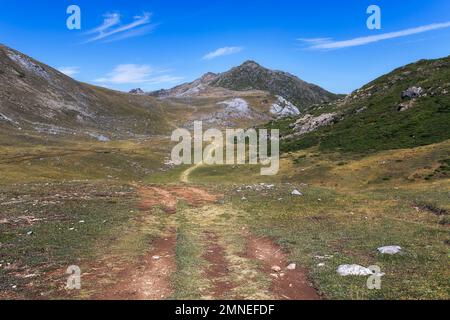 Wanderweg im Naturpark Somiedo, Asturien, Spanien Stockfoto