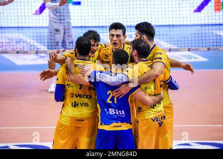 Palasport, Cisterna, Italien, 29. Januar 2023, Exultation (Valsa Group Modena) während Top Volley Cisterna vs Valsa Group Modena - Volleyball Italienisch Stockfoto