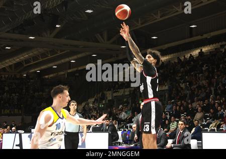 Bologna, Italien. 29. Januar 2023. Daniel Hackett (Segafredo Virtus Bologna) während des italienischen Basketballspiels Segafredo Virtus Bologna gegen Tezenis Scaligera Verona - Bologna, 29. Januar 2023 in der Segafredo Arena - Foto: Michele Nucci Credit: Independent Photo Agency/Alamy Live News Stockfoto