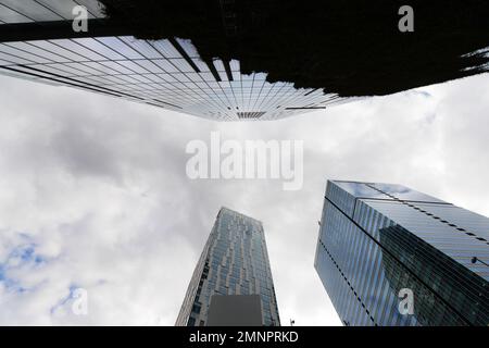 Shibuya Scramble Square Gebäude in Shibuya, Tokio, Japan. Stockfoto