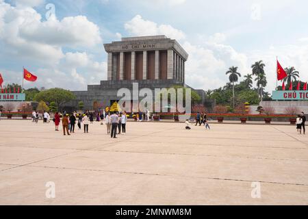 Hanoi, Vietnam, Januar 2023. Panoramablick auf das Mausoleum von Ho Chi Minh im Stadtzentrum