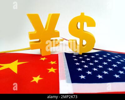 SUQIAN, CHINA - 31. JANUAR 2023 - Illustration: Sino-US Trade, Suqian, Provinz Jiangsu, 31. Januar 2023. Stockfoto