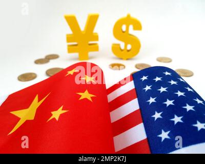 SUQIAN, CHINA - 31. JANUAR 2023 - Illustration: Sino-US Trade, Suqian, Provinz Jiangsu, 31. Januar 2023. Stockfoto