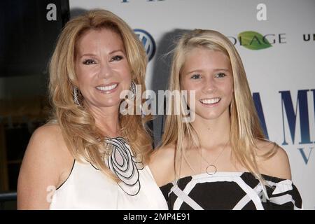 TV-Persönlichkeit Kathie Lee Gifford und ihre Tochter Cassidy bei der Premiere von „Mamma Mia!“ Im Ziegfield Theater in New York, NY. 7/16/08. . Stockfoto