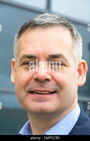 Pearse Daniel Doherty, irische Sinn Féin-Politikerin A Teachta Dála für den Wahlkreis Donegal. Hier in Ardara, County Donegal, Irland. 30. Januar 2 Stockfoto