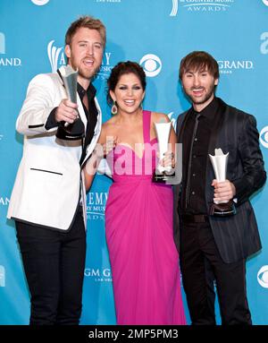 Lady Antebellum bei den jährlichen Academy of Country Music Awards 45. in der MGM Grand Garden Arena in Las Vegas, NV. 4/18/10. Stockfoto