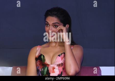 Die Bollywood-Schauspielerin Deepika Padukone wird während der erfolgreichen Pressekonferenz ihres neuen Films „Pathaan“ in Mumbai gesehen. (Foto von Ashish Vaishnav/SOPA Images/Sipa USA) Stockfoto