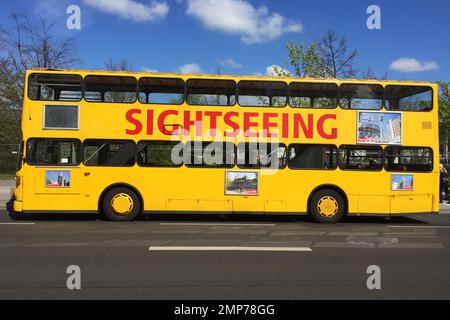 Touristenbus in Berlin Deutschland Stockfoto