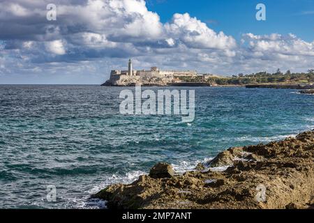 Schloss der drei Heiligen Könige von El Morro am Eingang zur Havana Bay, Kuba Stockfoto