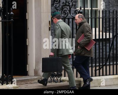 Downing Street, London, Großbritannien. 31. Januar 2023. Der Verteidigungsminister Ben Wallace kommt zur wöchentlichen Kabinettssitzung in Downing Street Nr. 10. Kredit: Uwe Deffner/Alamy Live News Stockfoto