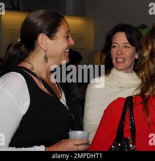 Camryn Manheim bei der Eröffnung des Stücks Bengal Tiger im Zoo von Bagdad. Kirk Douglas Theatre, Culver City, Kalifornien. 5/17/09. Stockfoto