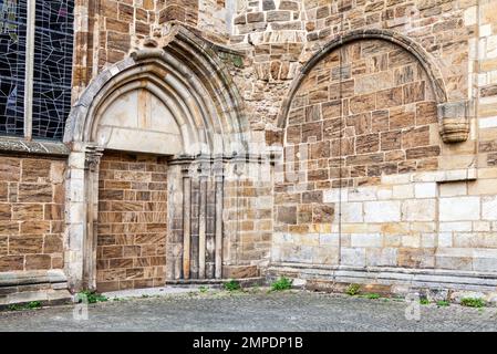 Versteinertes Portal, Minden-Kathedrale, Minden, Nordrhein-Westfalen, Deutschland Stockfoto