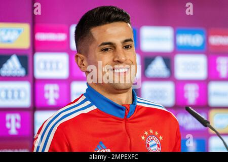 München, Deutschland. 31. Januar 2023. Vorstellung des neuen Unterzeichners Joao CANCELO (FC Bayern München). Joao CANCELO (FC Bayern München), Einzelbild, freigestelltes Einzelmotiv, Porträt, Porträt, Porträt. Foto: FC Bayern München via Credit: dpa/Alamy Live News Stockfoto