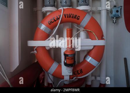 Michael Bunel / Le Pictorium - der Ozean Wikinger im Mittelmeer - 18/12/2022 - Mittelmeer / Mittelmeer / Marseille - Rettungsboot von Stockfoto