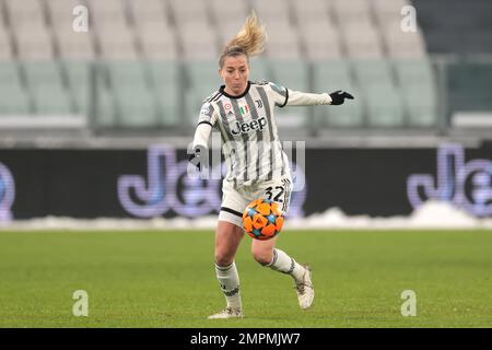 Turin, Italien, 15. Dezember 2022. Linda Sembrant von Juventus während des UEFA Womens Champions League-Spiels im Juventus Stadium, Turin. Der Bildausdruck sollte lauten: Jonathan Moscrop/Sportimage Stockfoto