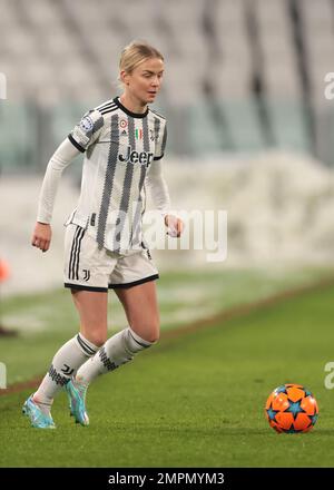 Turin, Italien, 15. Dezember 2022. Matilde Lundorf von Juventus während des UEFA Womens Champions League-Spiels im Juventus Stadium, Turin. Der Bildausdruck sollte lauten: Jonathan Moscrop/Sportimage Stockfoto