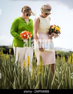 ARUBA - Prinzessin Amalia und Königin Maxima besuchen die königliche Aruba Aloe am zweiten Tag des königlichen Paares und Prinzessin Amalias Besuchs in Aruba. Die Kronprinzessin hat eine zweiwöchige Einführung in die Länder Aruba, Curacao und St. Maarten und die Inseln, die die karibischen Niederlande bilden: Bonaire, St. Eustatius und Saba. ANP REMKO DE WAAL niederlande raus - belgien raus Stockfoto