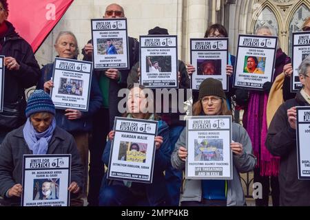 London, Großbritannien. 31. Januar 2023 "Unite for Justice"-Kundgebung vor den königlichen Gerichten. Demonstranten forderten Gerechtigkeit für weltweit getötete Umweltaktivisten und Solidarität mit inhaftierten Aktivisten. Kredit: Vuk Valcic/Alamy Live News. Stockfoto