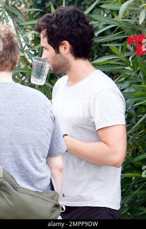„Gossip Girl“-Star Penn Badgley am dritten Tag des Coachella Music and Arts Festivals. Indio, Kalifornien. 4/18/10. Stockfoto