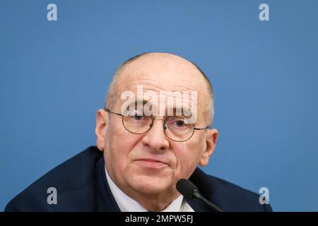 RIGA, LETTLAND. 31. Januar 2023 Zbigniew Rau, polnischer Außenminister, während der Pressekonferenz der baltischen und polnischen Außenminister. Stockfoto