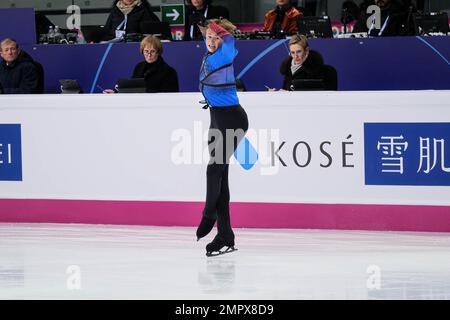 Ilia Malinin (USA) tritt während des Senior Men - Free Skating des ISU Grand Prix of Figure Skating Final Turin in Palavela auf. Stockfoto