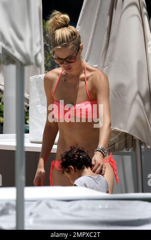 qoramagiz porno Zoey Holloway