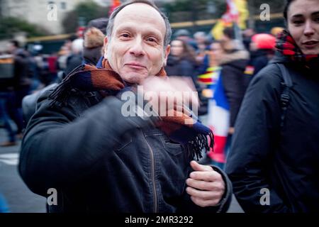 Frankreich / Paris, 31/01/2023, Gerard Cambon / Le Pictorium - Streik gegen die Rentenreform in Paris - 31/1/2023 - Frankreich / Paris / Paris - Demonstration in Paris durch das Intersyndicale, das am Dienstag, den 31. Januar, einen Streik gegen die Rentenreform der Regierung forderte. Stockfoto