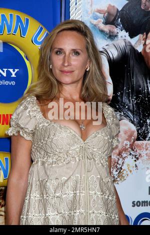 Sonja Morgan nimmt an einer Sondervorstellung von Erwachsenen in New York City Teil, NY. 6. 23. 10. Stockfoto