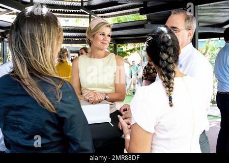 ARUBA - Königin Maxima nimmt am zweiten Tag ihres Besuchs in Aruba an einem Vortrag an der Universität von Aruba Teil. Die Kronprinzessin hat eine zweiwöchige Einführung in die Länder Aruba, Curacao und St. Maarten und die Inseln, die die karibischen Niederlande bilden: Bonaire, St. Eustatius und Saba. ANP POOL MISCHA SCHOEMAKER niederlande raus - belgien raus Stockfoto