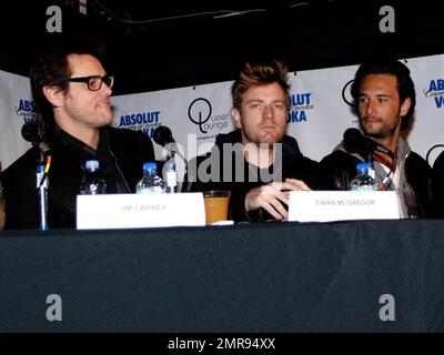 Jim Carrey, Ewan McGregor und Rodrigo Santoro nehmen an der Pressekonferenz „I Love You Phillip Morris“ Teil, die in der GLADD Queer Lounge beim Sundance Film Festival in Park City, UT, stattfindet. 1/19/09. Stockfoto