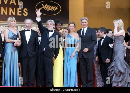 Die Besetzung besucht die Premiere von „Indiana Jones and the Kingdom of the Crystal Skull“ beim Cannes Film Festival. Cannes, Frankreich. 5/18/08. Stockfoto