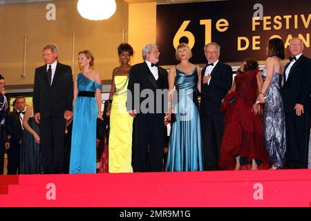 Die Besetzung besucht die Premiere von „Indiana Jones and the Kingdom of the Crystal Skull“ beim Cannes Film Festival. Cannes, Frankreich. 5/18/08. Stockfoto