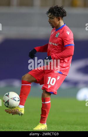 Birmingham, Großbritannien. 31. Januar 2023. Tyrhys Dolan #10 von Blackburn Rovers kontrolliert den Ball während des Replay-Spiels der vierten Runde des Emirates FA Cup Birmingham City vs Blackburn Rovers in St Andrews, Birmingham, Großbritannien, 31. Januar 2023 (Foto von Gareth Evans/News Images) in Birmingham, Großbritannien, am 1./31. Januar 2023. (Foto: Gareth Evans/News Images/Sipa USA) Guthaben: SIPA USA/Alamy Live News Stockfoto