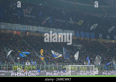 Mailand, Italien. 31. Januar 2023. FC Inter Supporters während des Fußballspiels der Coppa Italia Viertelfinals zwischen dem Inter FC Internazionale Atalanta BC am 31. Januar 2023 im Stadion Giuseppe Meazza San Siro Siro in Mailand, Italien. Foto Tiziano Ballabio Kredit: Unabhängige Fotoagentur/Alamy Live News Stockfoto