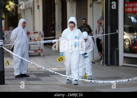 Buenos Aires, Buenos Aires, Argentinien. 31. Januar 2023. Ein Polizist erschoss eine Polizistin und zwei ihrer Gefährten. Es geschah am helllichten Tag auf einer Straße Nazca und Beiro, in der Nachbarschaft von Agronomia. (Kreditbild: © Claudio Santisteban/ZUMA Press Wire) NUR REDAKTIONELLE VERWENDUNG! Nicht für den kommerziellen GEBRAUCH! Stockfoto