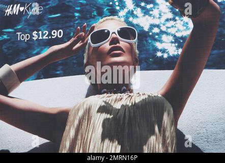 Kylie Minogue's H&M Poster dominiert den Sunset Strip in Hollywood, Kalifornien, 5/23/07. Stockfoto