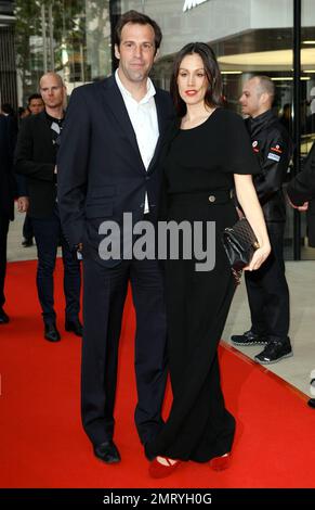 Greg und Lucy Rusedski im McLaren Automotive Showroom, Eröffnung im One Hyde Park, Knightsbridge. London, Großbritannien. 6/21/11. Stockfoto