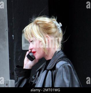 Exclusive!! Melanie Griffith appeared to be visibly upset as she chatted on her phone en-route  to her regular AA meeting in West Hollywood, Ca. 3/31/06 Stock Photo