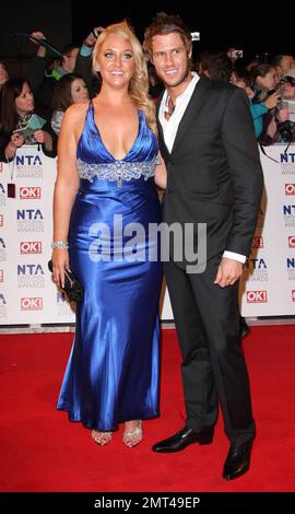 Josie Gibson und John James Parton bei den National TV Awards in der Arena O2. London, Großbritannien. 1/26/11. Stockfoto